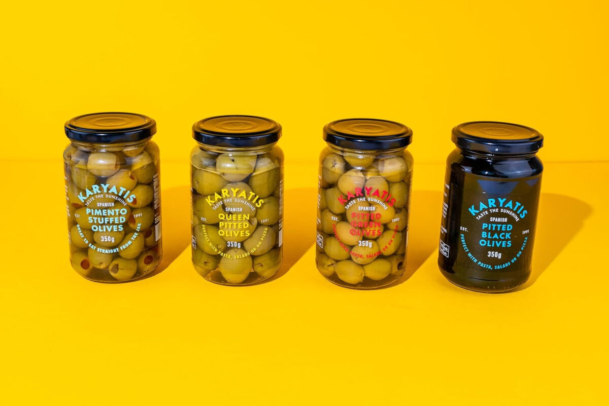 Karyatis Spanish Black Pitted Olives, Glass Jar, 350 G , Pack of 1