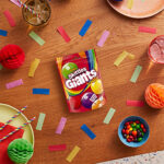 Skittles Giants Vegan Sweets, Fruit Flavoured Sharing Bag, Pouch 132G