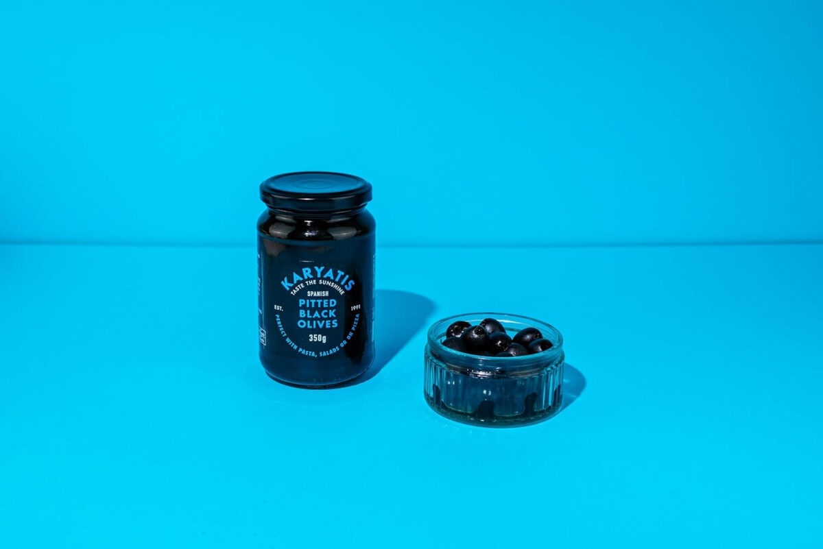 Karyatis Spanish Black Pitted Olives, Glass Jar, 350 G , Pack of 1