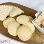 Deans Scottish Buttery Shortbread Selection - 360G Box of Luxury Crumbly Rounds, Petticoat Tails & Fingers. Great Cookies with Tea or Coffee. Biscuits for Dunking. Slowly Baked by Hand Original Recipe