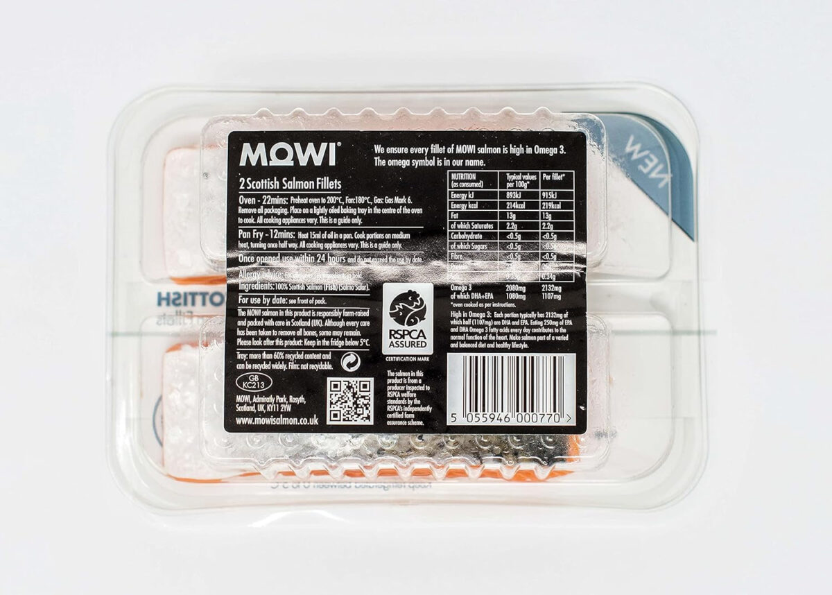 Mowi Scottish Salmon Fillets, 230G