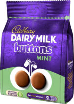 Cadbury Dairy Milk Giant Mint Chocolate Buttons, 110 G