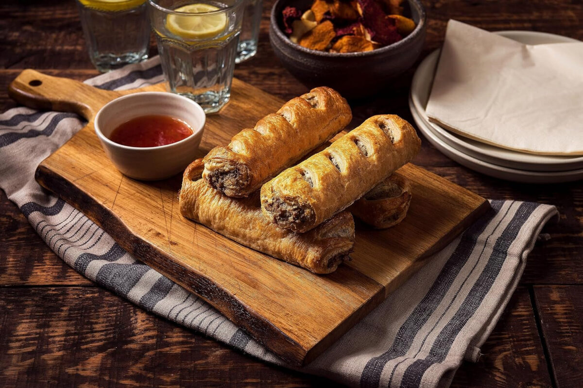 Ginsters Large Sausage Roll, 130G