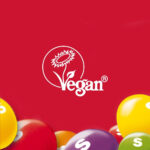 Skittles Giants Vegan Sweets, Fruit Flavoured Sharing Bag, Pouch 132G