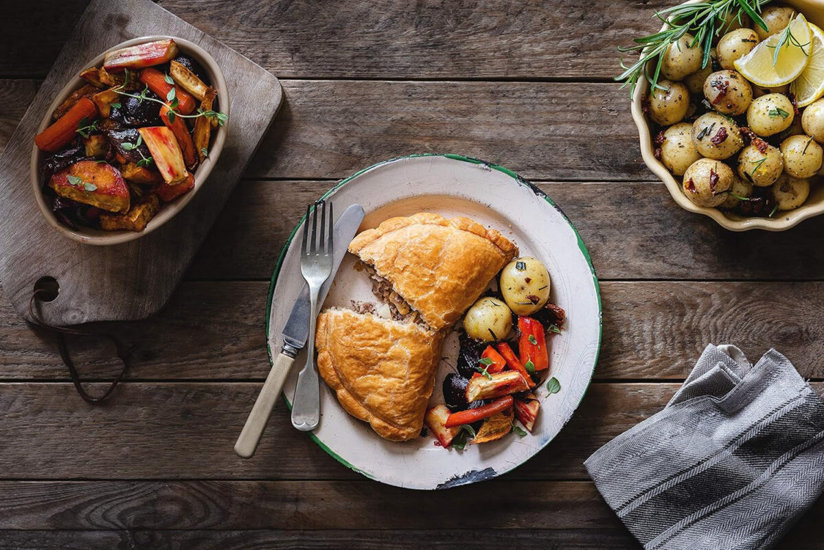 Ginsters Original Cornish Pasty, 227G